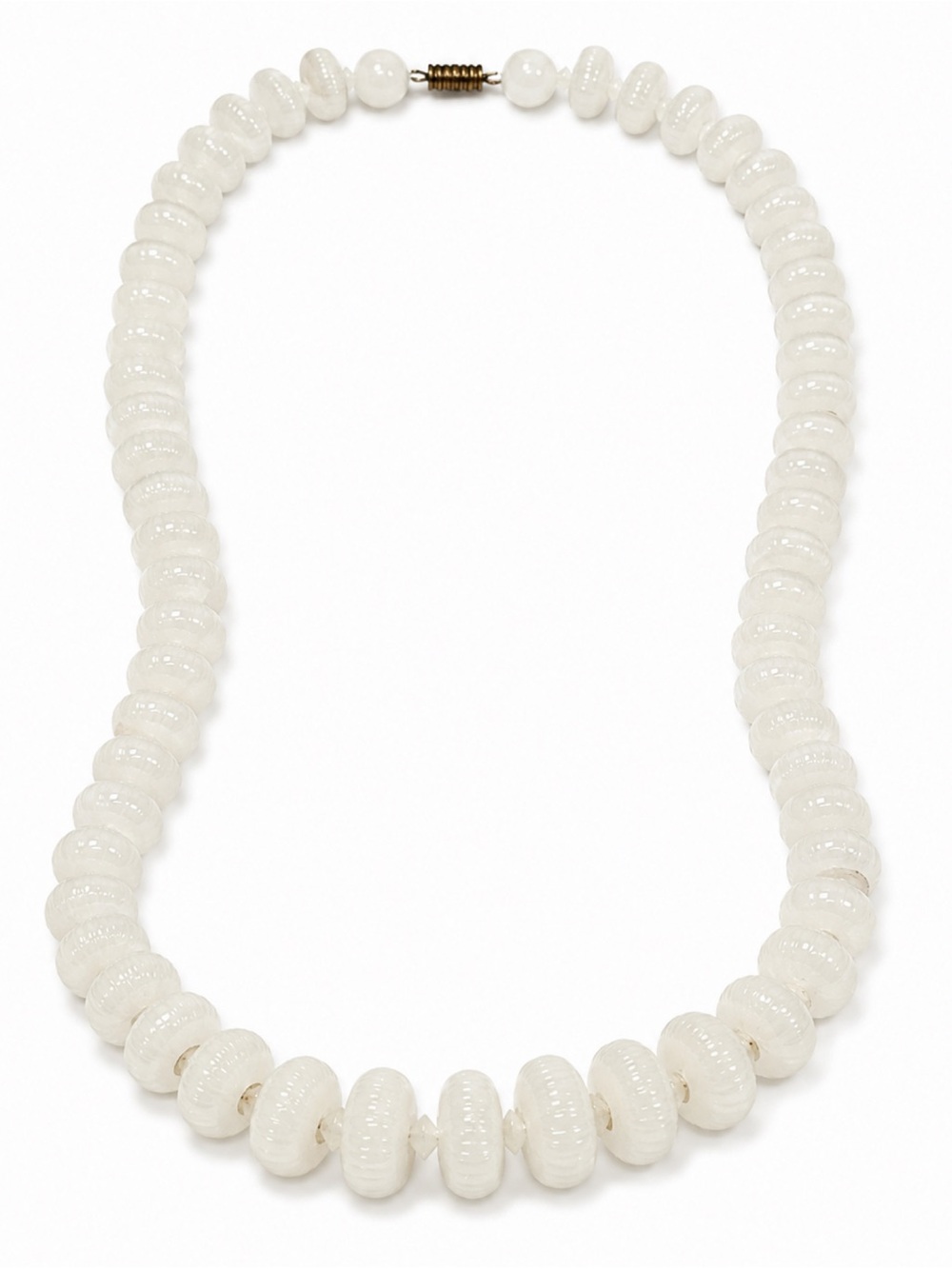 Vintage White Milk Ribbed Rondelle Bead Necklace Screw Clasp 15” Elegant Jewelry